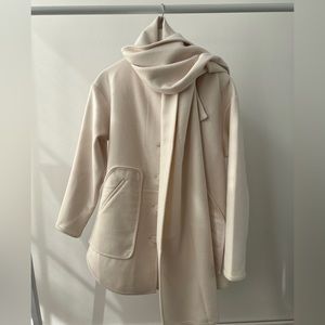 Wool blend scarf coat (detachable scarf)